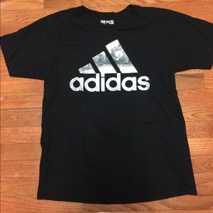 adidas Go-To Basketball Court Logo T-Shirt
